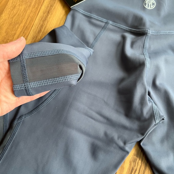 NWT Til You Collapse Leggings - Picture 3 of 3